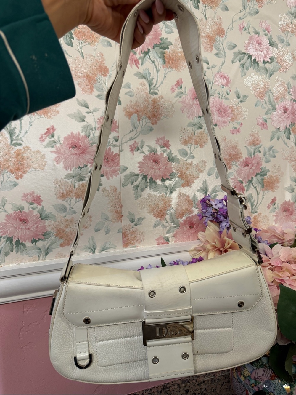 Y2k John galliano Dior Cream-White Leather Shoulder Bag with Silver Hardware